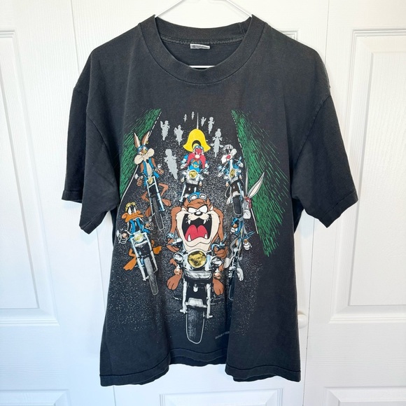 Vintage Single Stitch Anvil Looney Tunes Tasmanian Devil XL Doublesided t-shirt